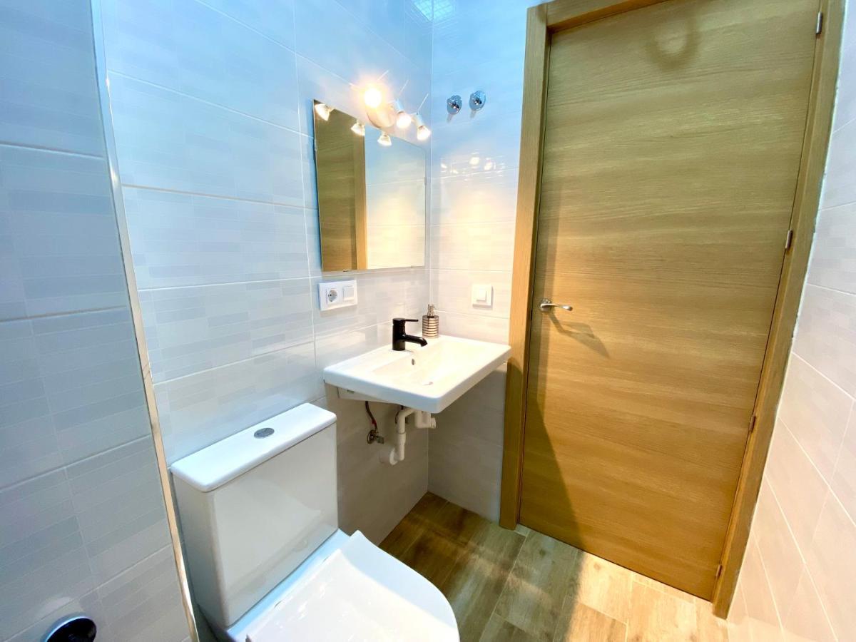 Apartamento Cruz Roja A Севилья Экстерьер фото