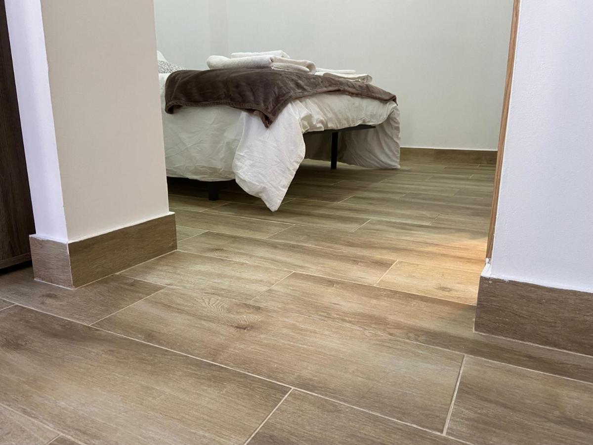 Apartamento Cruz Roja A Севилья Экстерьер фото